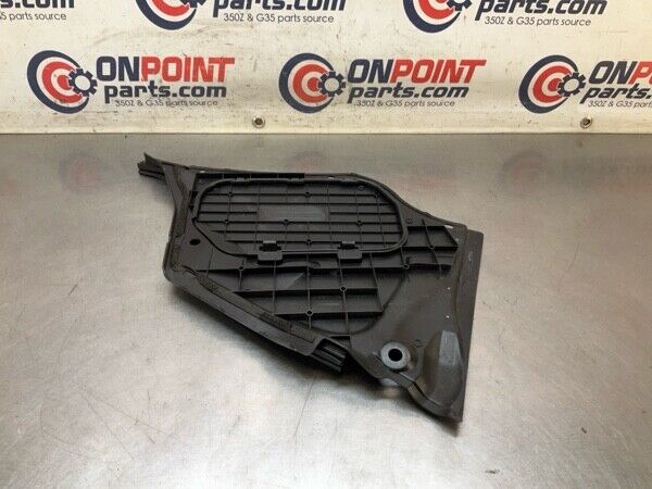 2004 Infiniti V35 G35 Front Passenger Battery Cover Panel Bezel Trim Oem 23Bevf3 - On Point Parts Inc
