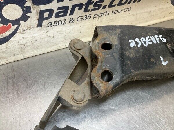 2004 Infiniti V35 G35 Rear Driver Subframe Mount Stay Brace Bracket Oem 23Bevfg - On Point Parts Inc