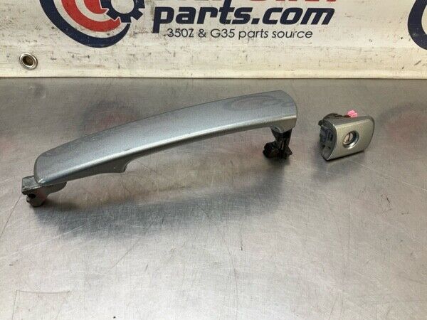 2004 Infiniti V35 G35 Driver Exterior Door Handle Oem 23Bevfa - On Point Parts Inc