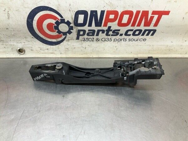 2004 Infiniti V35 G35 Driver Exterior Door Handle Bracket Oem 23Bevfa - On Point Parts Inc