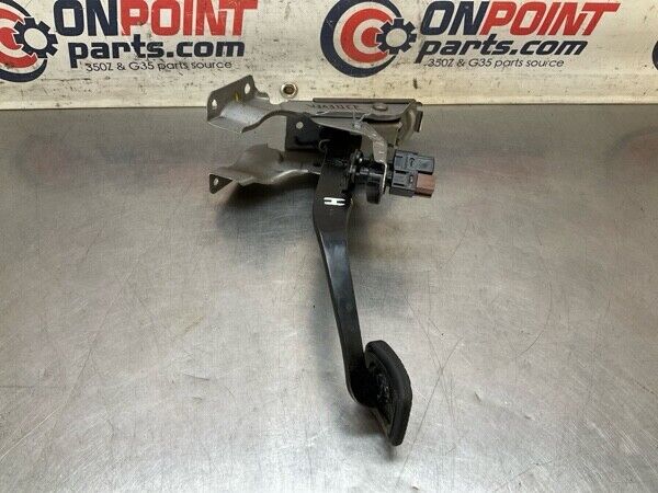 2004 Infiniti V35 G35 Front Driver Brake Pedal Oem 23Bevfa - On Point Parts Inc