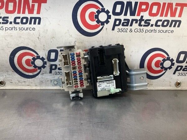 2004 Infiniti V35 G35 Bcm Body Control Module Manual Fuse Panel Oem 23Bevfa - On Point Parts Inc