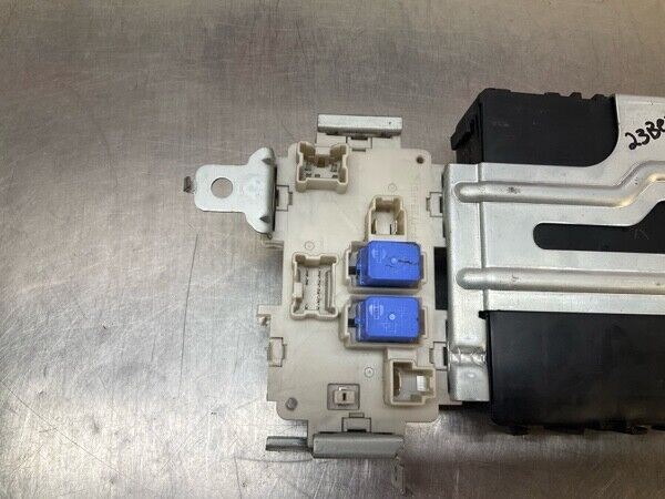 2004 Infiniti V35 G35 Bcm Body Control Module Manual Fuse Panel Oem 23Bevfa - On Point Parts Inc