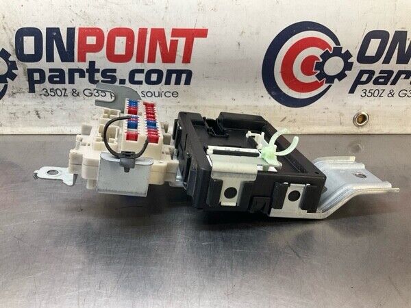 2004 Infiniti V35 G35 Bcm Body Control Module Manual Fuse Panel Oem 23Bevfa - On Point Parts Inc