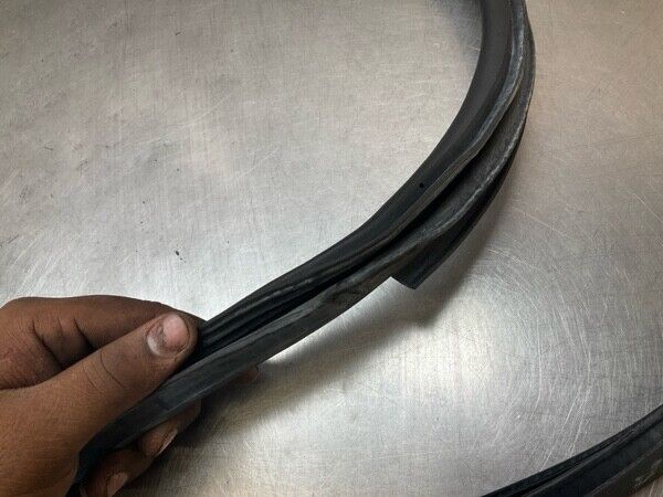 2004 Infiniti V35 G35 Driver Door Frame Weatherstrip Seal Oem 23Bevfg - On Point Parts Inc