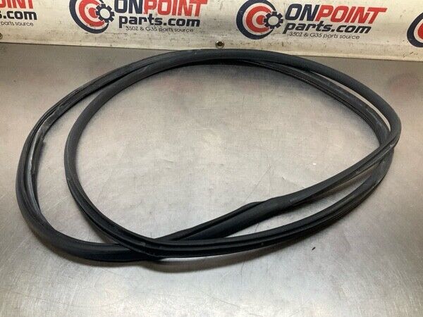 2004 Infiniti V35 G35 Front Passenger Door Frame Weatherstrip Seal Oem 23Bevfk - On Point Parts Inc