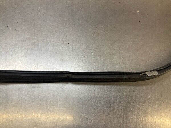 2004 Infiniti V35 G35 Coupe Interior Hatch Weatherstrip Seal Oem 23Bevfi - On Point Parts Inc