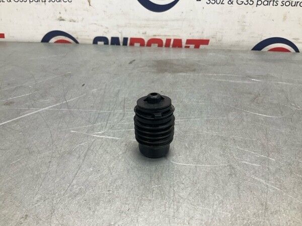 2005 Nissan Z33 350Z Rear Convertible Hatch Panel Lift Spring Stops Oem 12Bfdfc - On Point Parts Inc