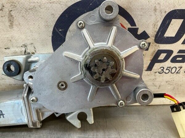 2005 Nissan Z33 350Z Driver Convertible Tonneau Lift Motor Oem 12Bfdfa - On Point Parts Inc