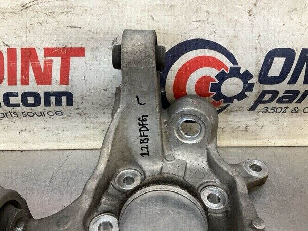 2005 Nissan Z33 350Z Driver Suspension Knuckle Axle Housing Oem 12Bfdfg