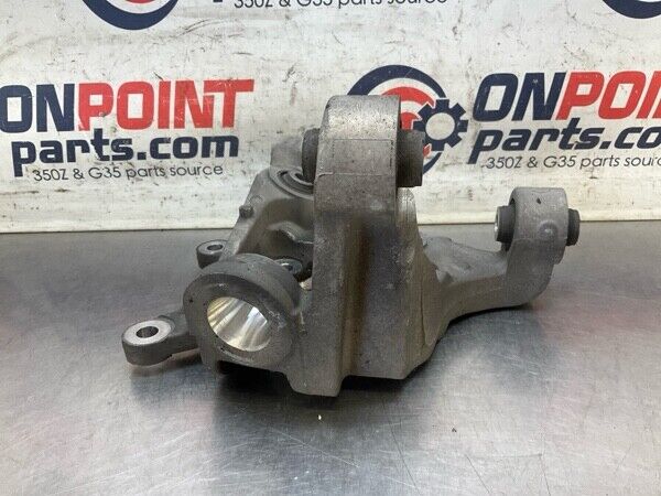 2005 Nissan Z33 350Z Driver Suspension Knuckle Axle Housing Oem 12Bfdfg