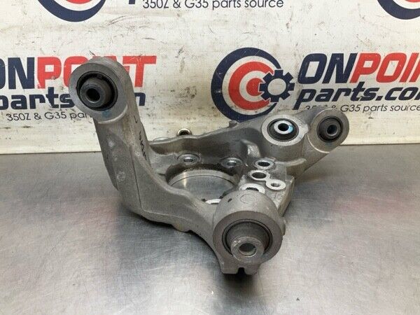 2005 Nissan Z33 350Z Driver Suspension Knuckle Axle Housing Oem 12Bfdfg