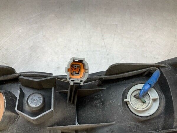 2005 Nissan Z33 350Z Rear Passenger Turn Signal Assembly Oem 12Bfdfe - On Point Parts Inc