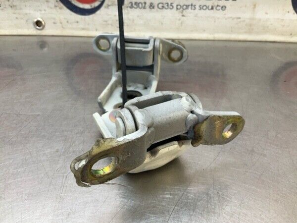 2005 Nissan Z33 350Z Front Passenger Door Hinges Oem 12Bfdfk - On Point Parts Inc