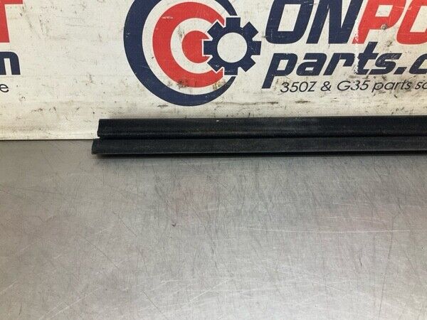 2008 Infiniti V36 G37 Front Driver Door Window Felt Weatherstrip Oem 24Bfkfa - On Point Parts Inc