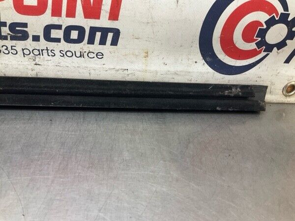 2008 Infiniti V36 G37 Front Driver Door Window Felt Weatherstrip Oem 24Bfkfa - On Point Parts Inc