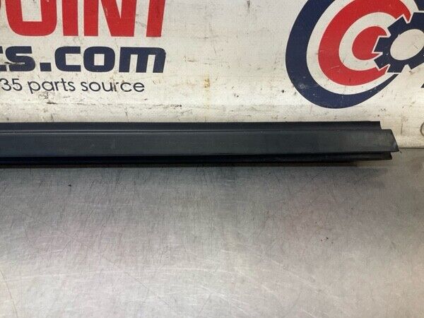 2008 Infiniti V36 G37 Front Driver Door Window Felt Weatherstrip Oem 24Bfkfa - On Point Parts Inc