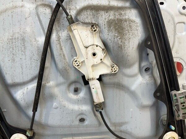 2008 Infiniti V36 G37 Passenger Window Motor Regulator Asm Oem 24Bfkf3 - On Point Parts Inc