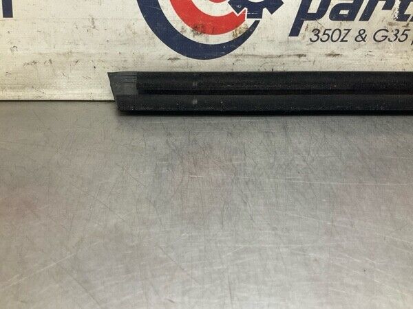 2008 Infiniti V36 G37 Front Passenger Door Window Felt Weatherstrip Oem 24Bfkfk - On Point Parts Inc