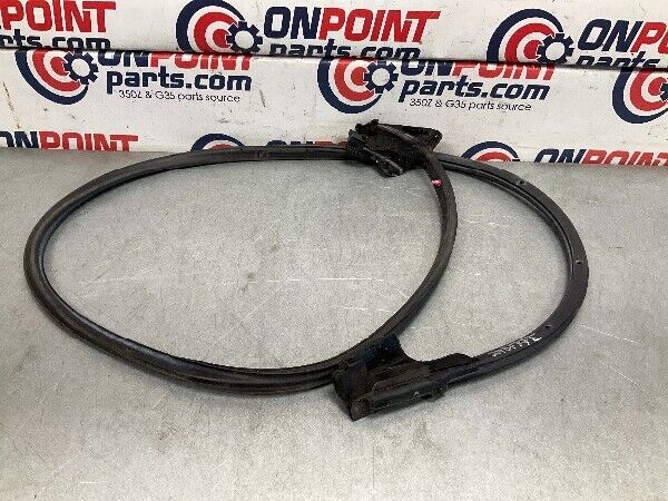 2008 Infiniti V36 G37 Front Passenger Door Shell Weatherstrip Seal Oem 24Bfkfe