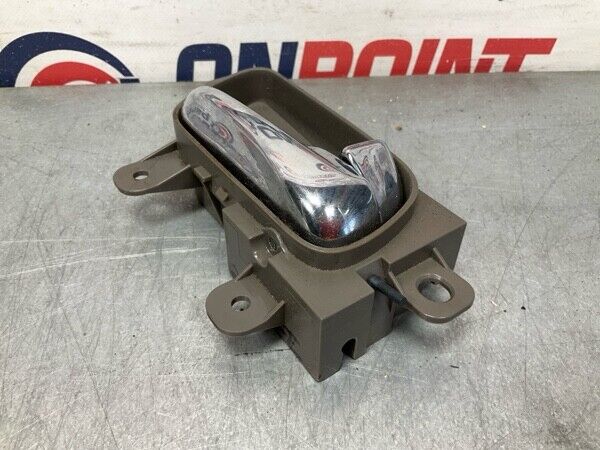 2008 Infiniti V36 G37 Front Passenger Interior Door Handle  24Bfkfe