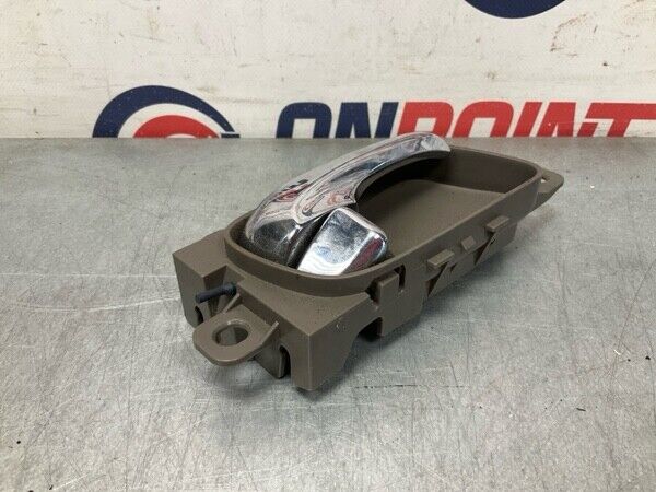 2008 Infiniti V36 G37 Front Passenger Interior Door Handle  24Bfkfe