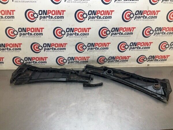 2008 Infiniti V36 G37 Front Windshield Cowl Wiper Cover Panel Oem 24Bfkf3 - On Point Parts Inc