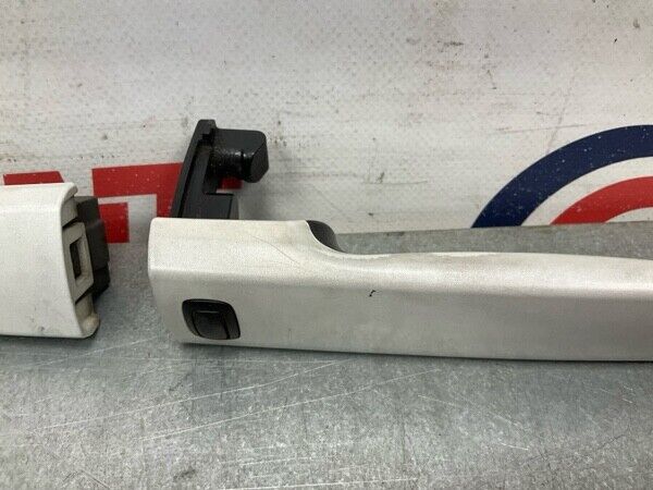 2008 Infiniti V36 G37 Front Passenger Exterior Door Handle Oem 24Bfkfe