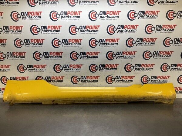 2005 Nissan Z33 350Z Passenger Rocker Panel Side Skirt Oem 11Bfyf5 - On Point Parts Inc