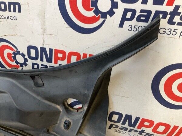 2005 Nissan Z33 350Z Driver Windshield Cowl Wiper Cover Panel Oem 11Bfyf3 - On Point Parts Inc