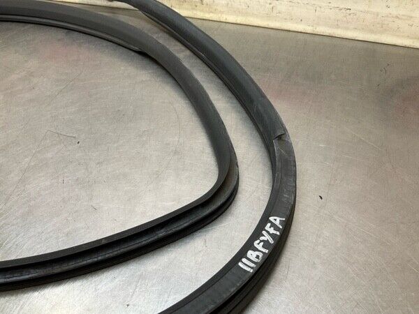 2005 Nissan Z33 350Z Driver Door Frame Weatherstrip Seal Oem 11Bfyfa - On Point Parts Inc