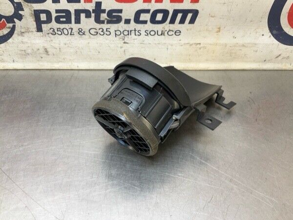 2005 Nissan Z33 350Z Front Passenger Door Panel Vent Trim Oem 11Bfyfe - On Point Parts Inc