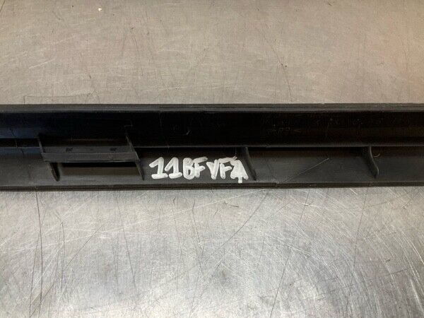 2005 Nissan Z33 350Z Passenger Door Threshold Sill Trim Oem 11Bfyf7