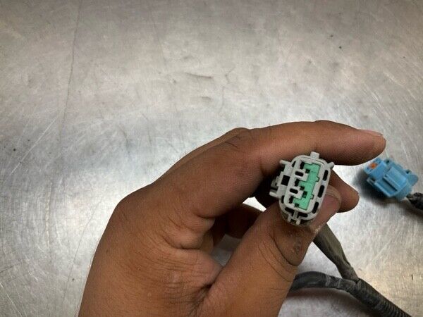 2005 Nissan Z33 350Z Rear Passenger Turn Signal Pig Tail Connector Oem 11Bfyfa - On Point Parts Inc