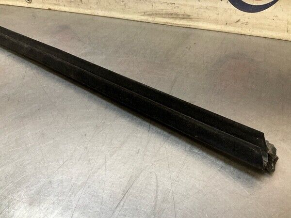 2007 Bmw E92 328I Passenger Door Window Felt Weatherstrip Oem 23Bg6F3 - On Point Parts Inc
