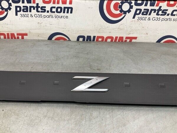 2004 Nissan Z33 350Z Front Driver Door Threshold Kick Plate Trim Oem 22Bgwf7 - On Point Parts Inc