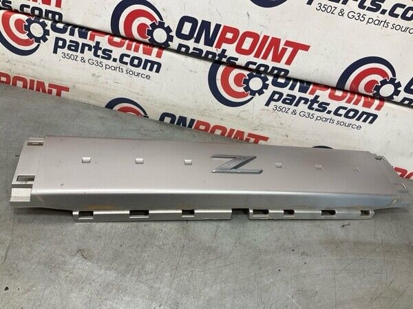 2004 Nissan Z33 350Z Rear Trunk Strut Bar Cover Trim Oem 22Bgwf8 - On Point Parts Inc