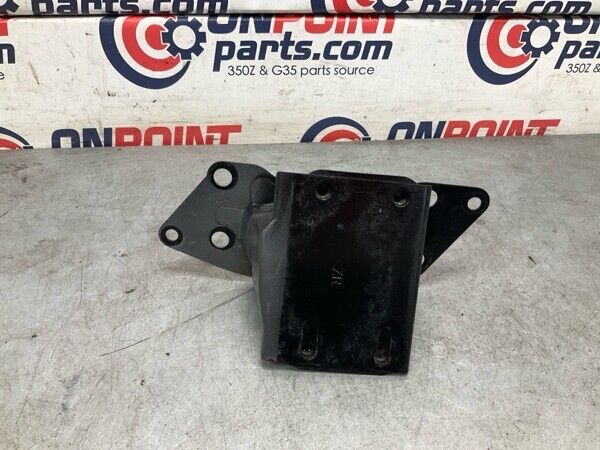 2004 Nissan Z33 350Z Front Passenger Bumper Impact Stay Bracket Oem 22Bgwfk