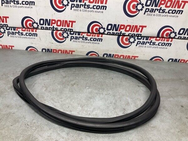 2004 Nissan Z33 350Z Driver Door Frame Weatherstrip Seal Oem 22Bgwfc - On Point Parts Inc