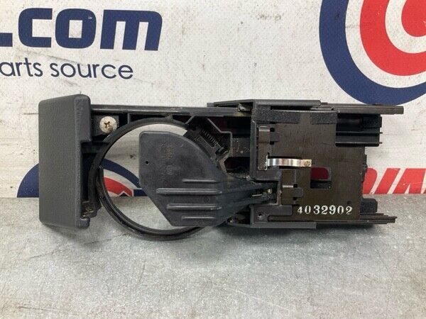 2004 Nissan Z33 350Z Front Passenger Dash Pop Out Cup Holder Oem 22Bgwfe - On Point Parts Inc