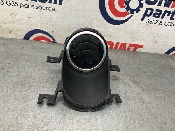 2004 Nissan Z33 350Z Front Driver Door Panel Vent Trim OEM 22Bgwfa - On Point Parts Inc