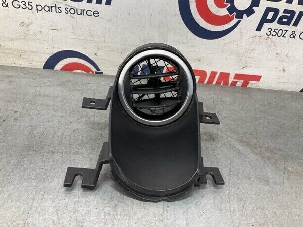 2004 Nissan Z33 350Z Front Driver Door Panel Vent Trim OEM 22Bgwfa - On Point Parts Inc