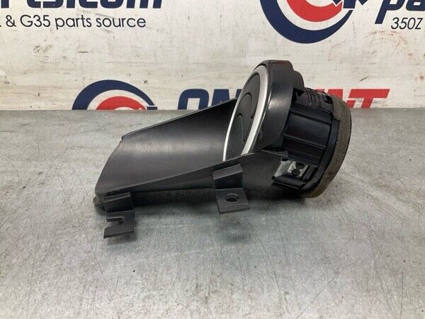 2004 Nissan Z33 350Z Front Driver Door Panel Vent Trim OEM 22Bgwfa - On Point Parts Inc