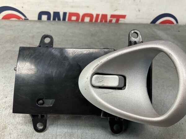 2004 Nissan Z33 350Z Front Driver Interior Door Handle Oem 22Bgwfa