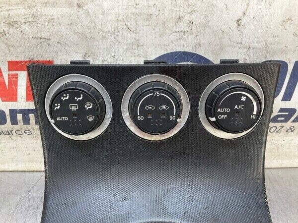 2004 Nissan Z33 350Z Manual Shifter Bezel Trim Oem 22Bgwfc - On Point Parts Inc