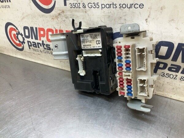 2004 Nissan Z33 350Z Bcm Body Control Module Manual Fuse Panel Oem 22Bgwfa - On Point Parts Inc