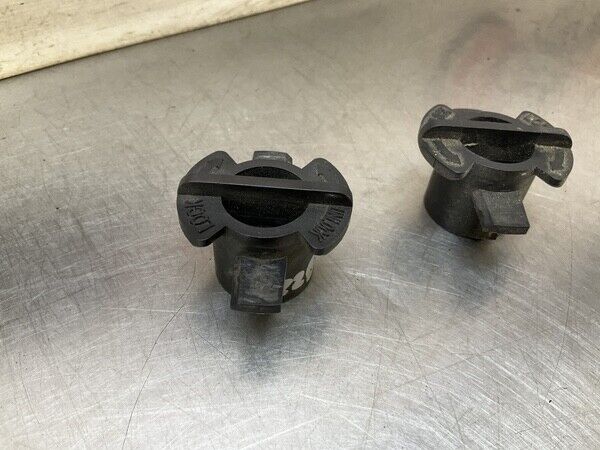 2004 Nissan Z33 350Z Upper Radiator Locks Oem 22Bgwfc - On Point Parts Inc