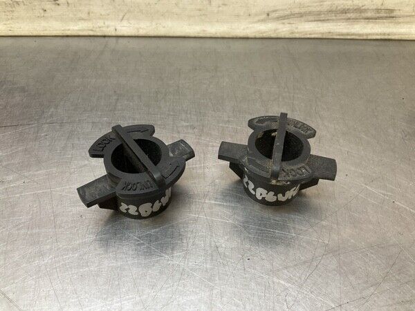 2004 Nissan Z33 350Z Upper Radiator Locks Oem 22Bgwfc - On Point Parts Inc