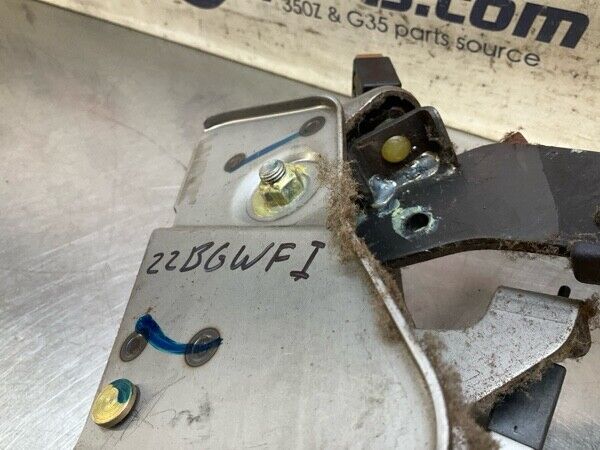 2004 Nissan Z33 350Z Clutch Pedal  22Bgwfi - On Point Parts Inc