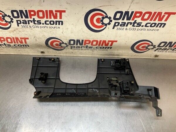 2005 Nissan Z33 350Z Front Driver Lower Dash Panel Oem 22Bg3F7